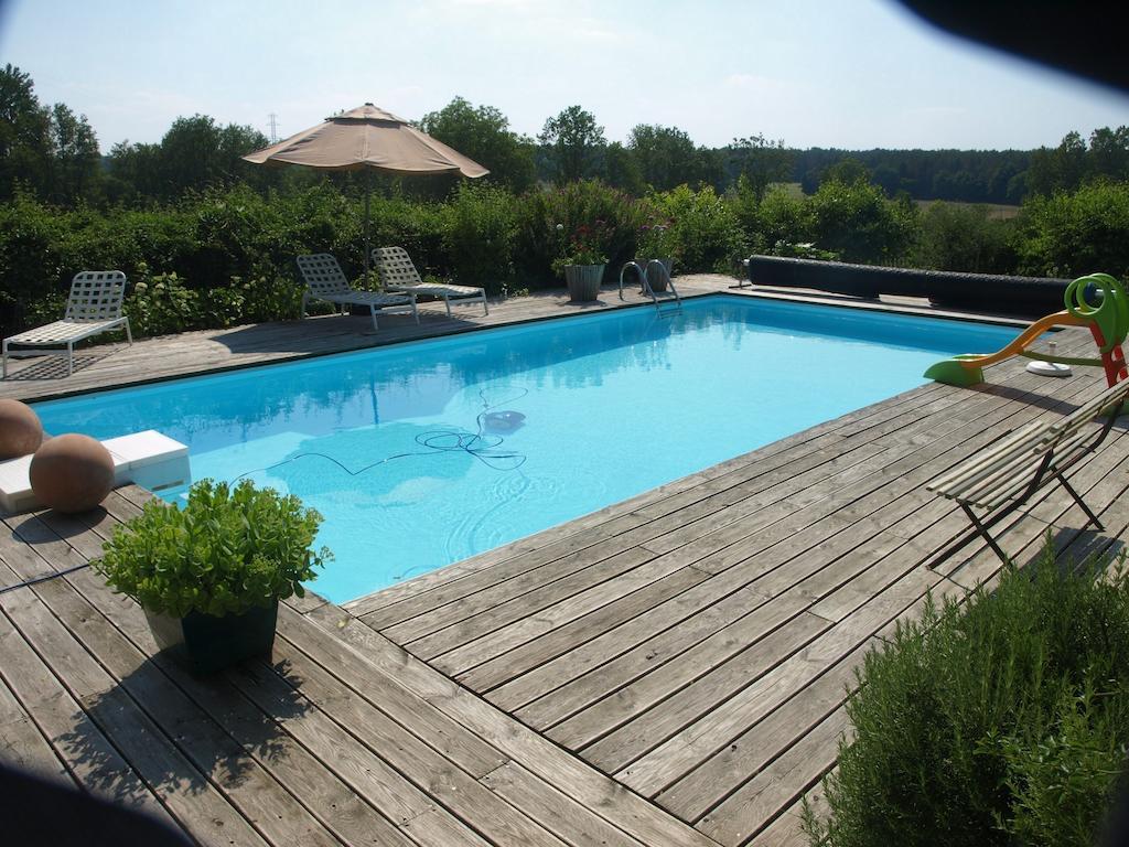 Hotel Le Vivier Challes Zimmer foto
